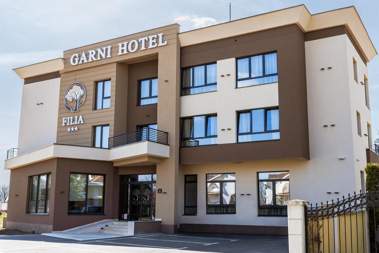 New Garni Hotel Filia Újpázova Kültér fotó